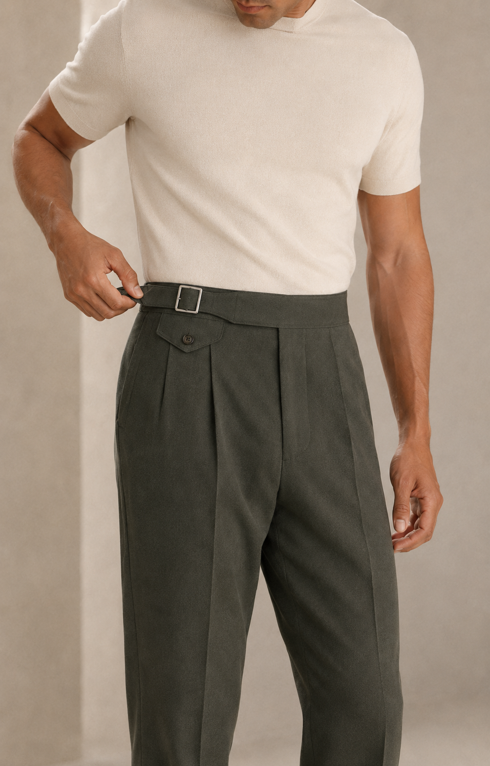 PLEATED GURKHA TROUSERS WITH BUCKLED WAIST
